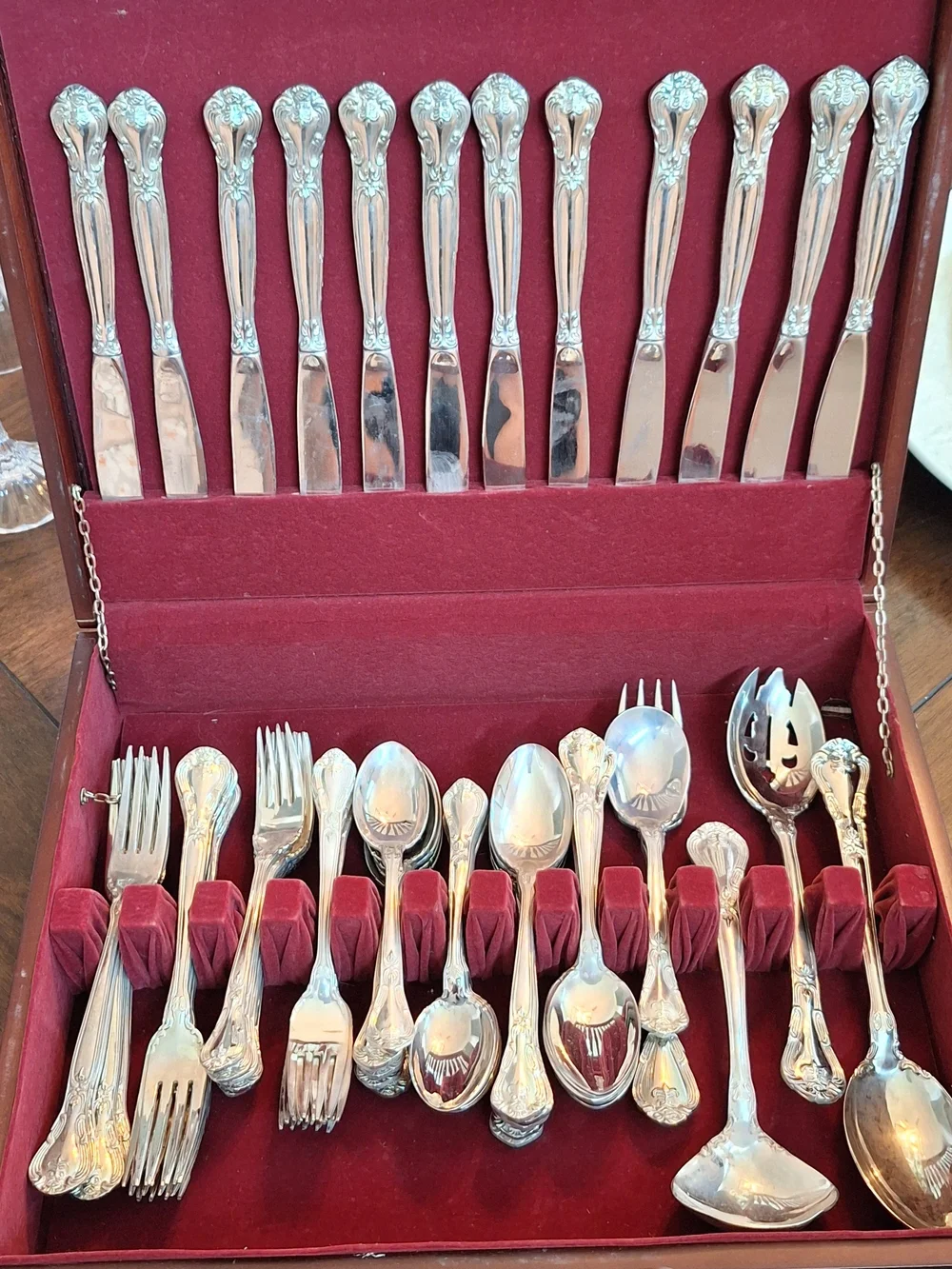 Godinger Silver Flatware Service For 12